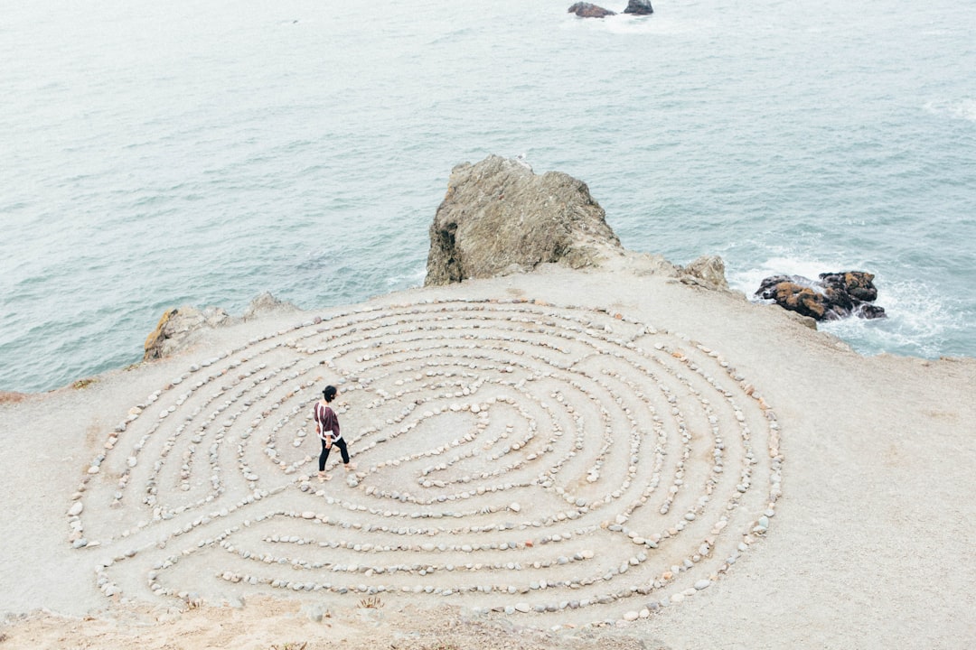 Presence Mastery Unlock Your Inner Strength to Detoxify from Negative Energies and Radiate Divine Grace
