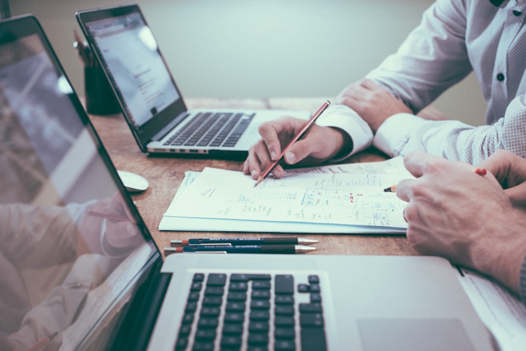 Sensors Integrated into Repository Management System for User Feedback