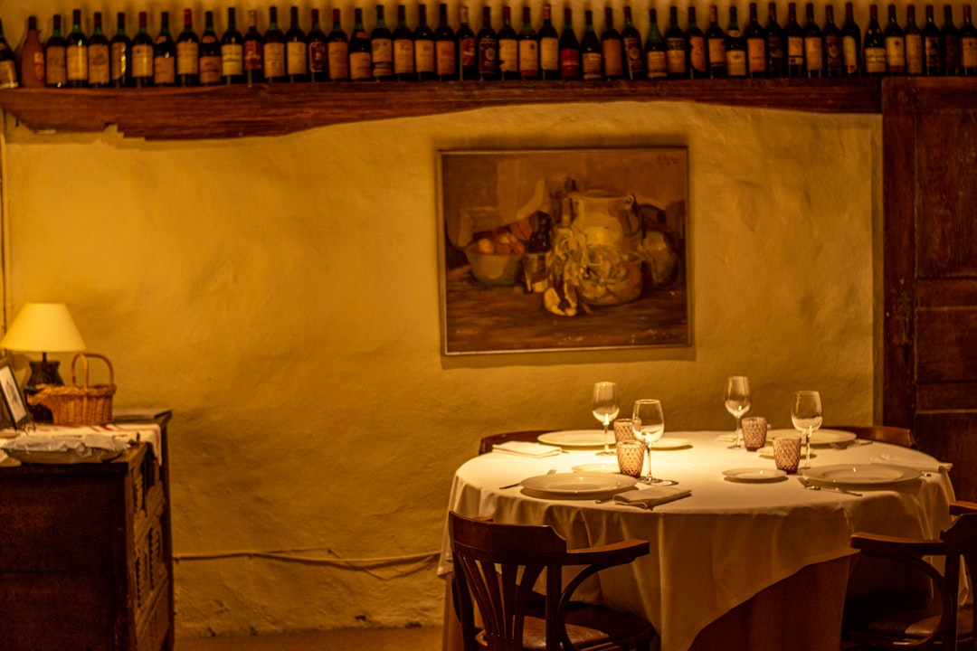 French Culinary Delight Combines Chateaubriand with Algae Vermouth Flavor