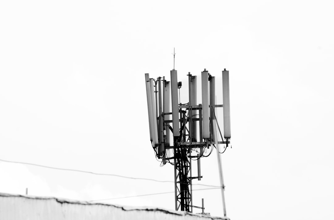 Wireless Data Transmission Scripts Enhance Hyperlink Contextual Understanding