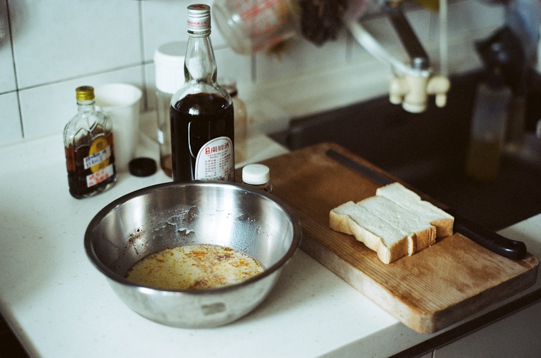 Homemade Bolognese Sauce Recipe for Perfectly Flavored Bread