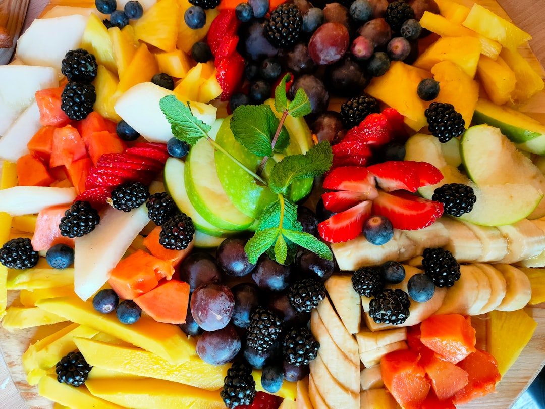 Healthy Summer Salad Recipe with Exotic Fruit and Whole Grains