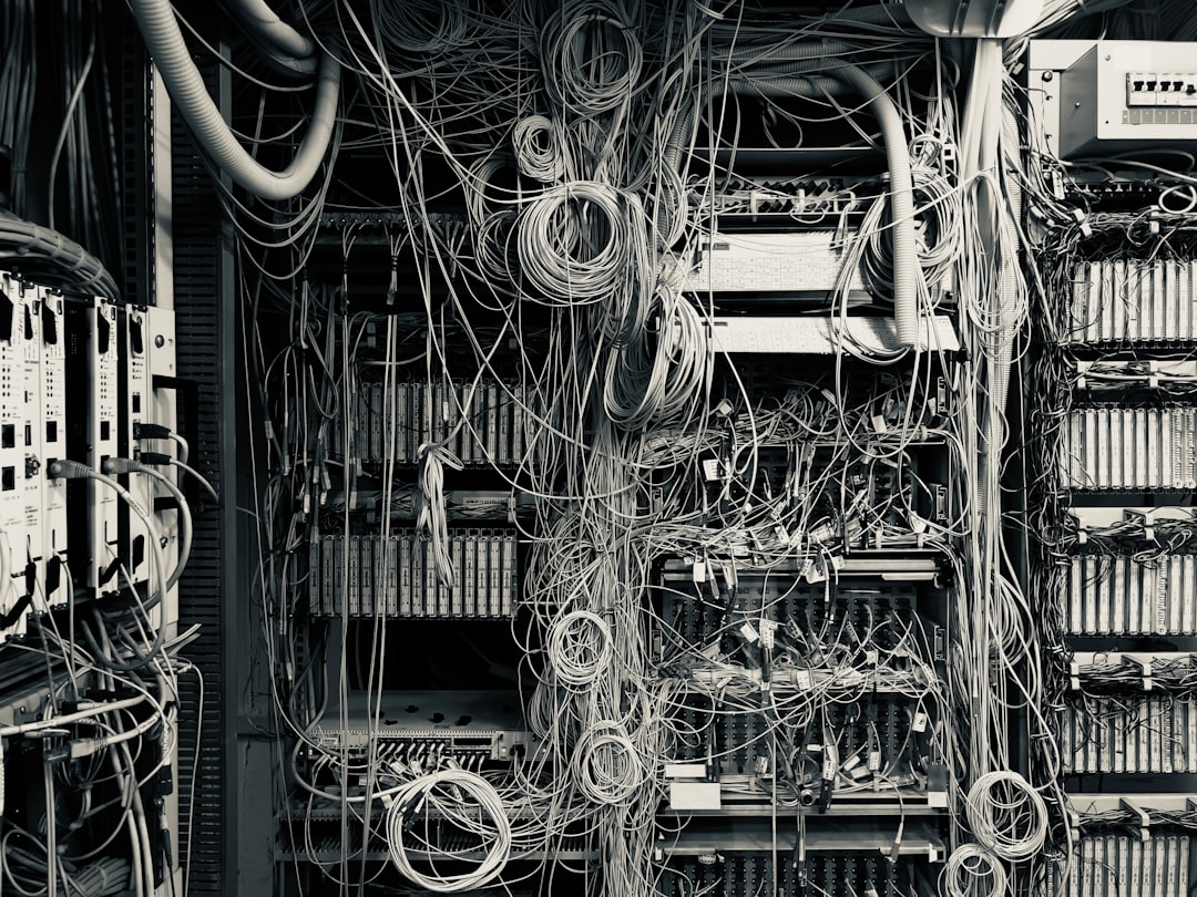 Machine Learning Job Dashboard for Efficient Outage Identification