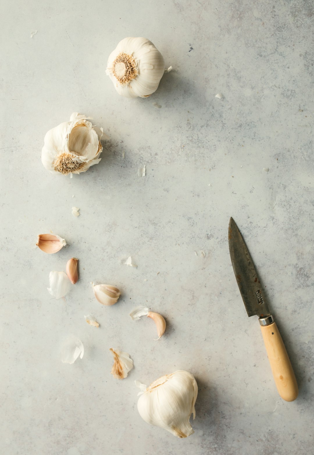 Delicious Meringue with Aburaage Cabbage and Lime Twist