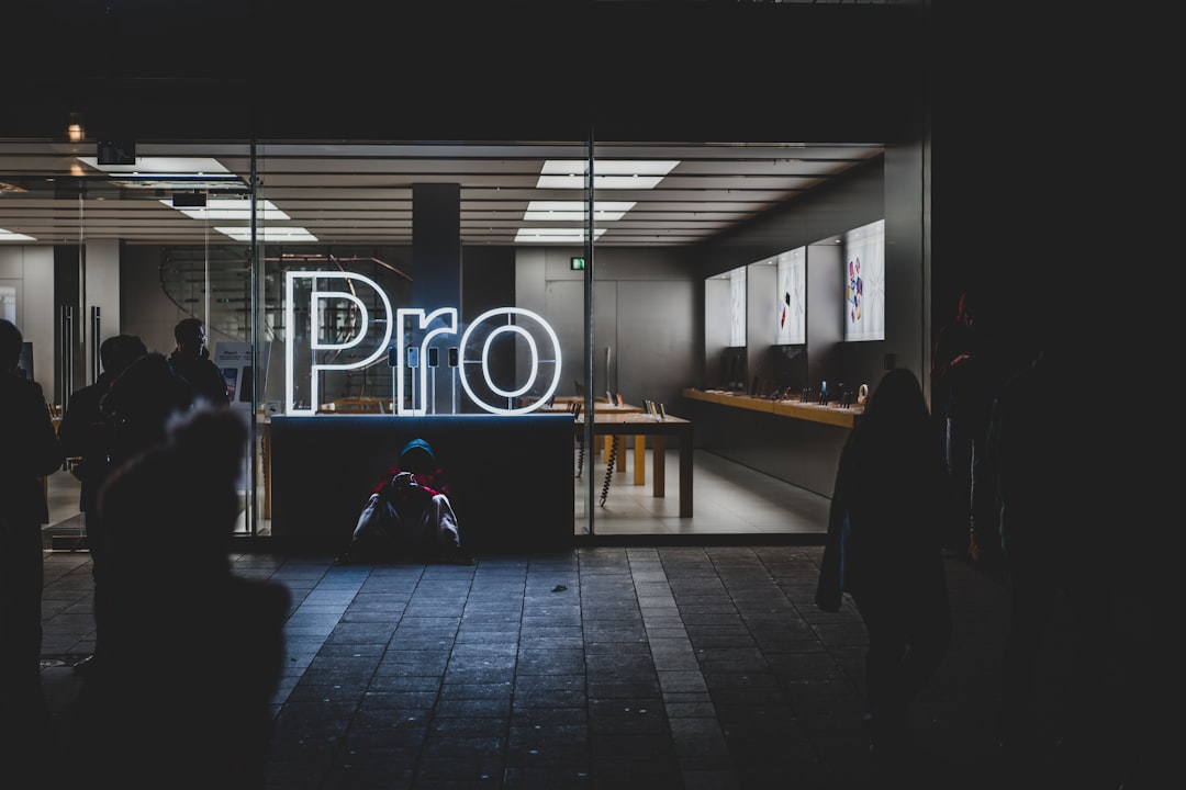 Understanding Protocols How Spools and Webhooks Enhance Follower Engagement